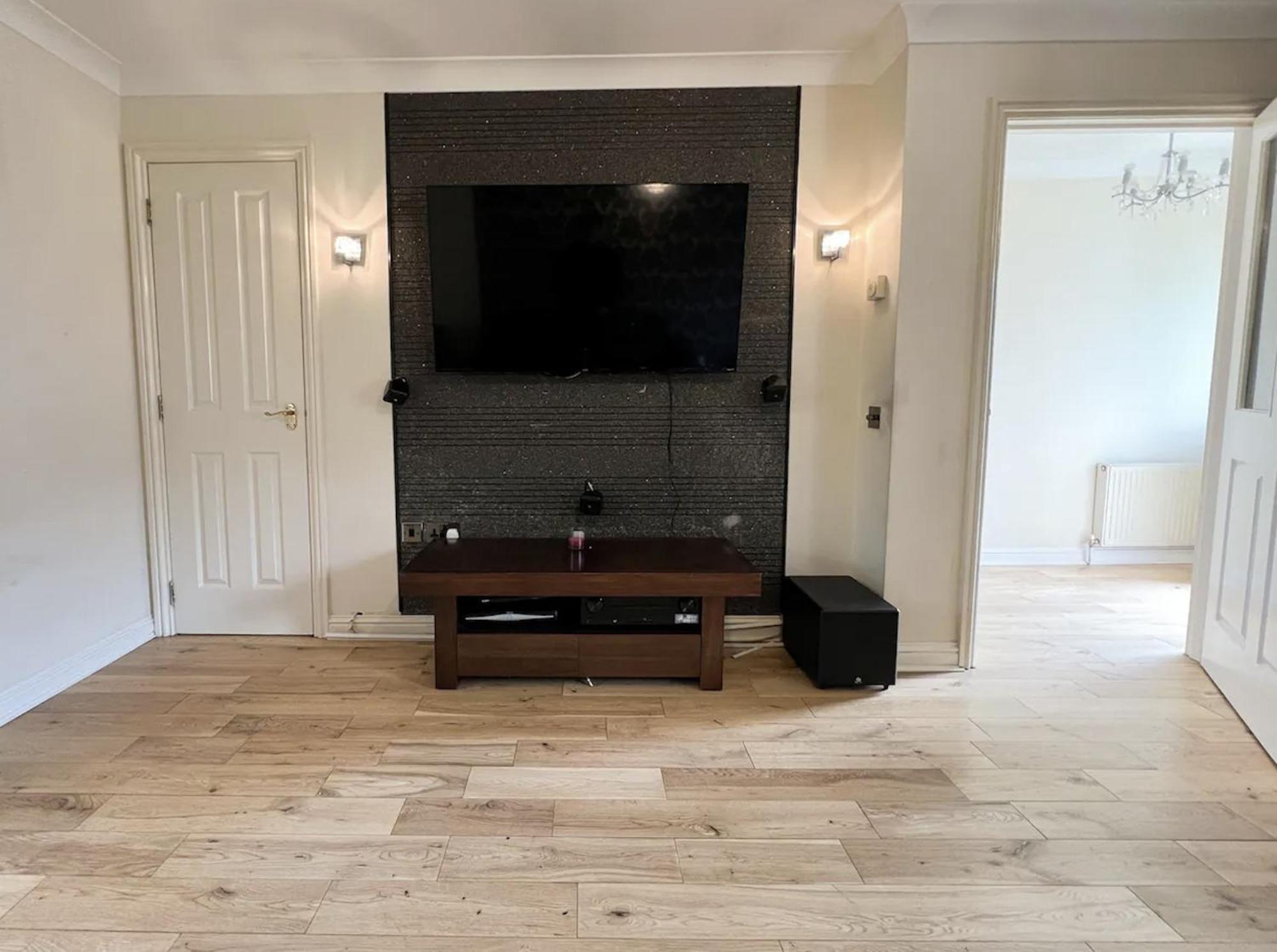 Glasgow Central - Entire House - Free Parking , Free Super Fast Wifi , Private Garden & Parking Security Extérieur photo
